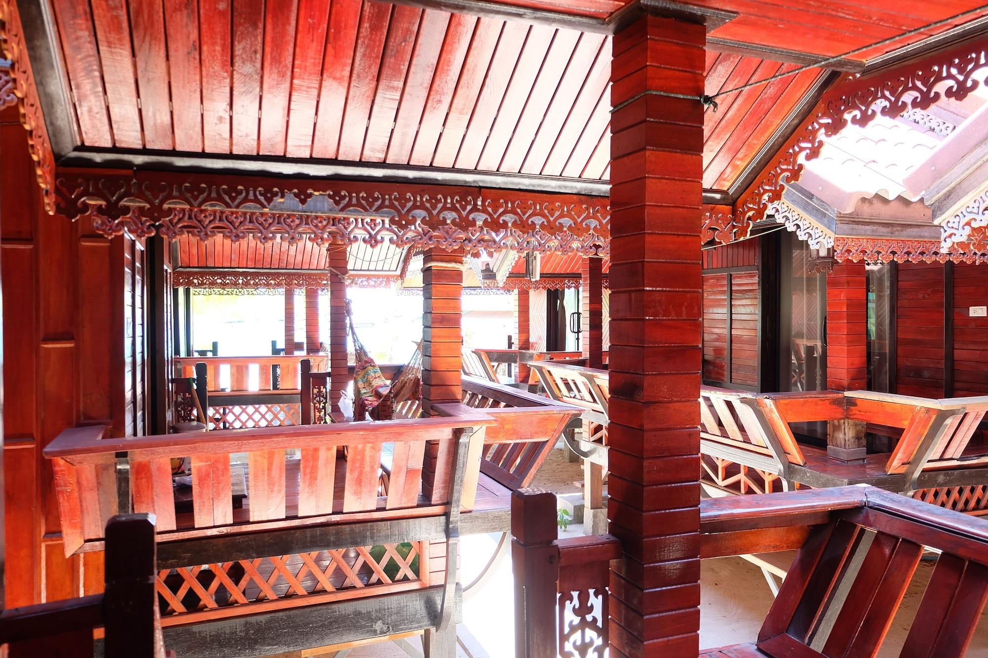 Phi Phi Sand Sea View Resort Экстерьер фото