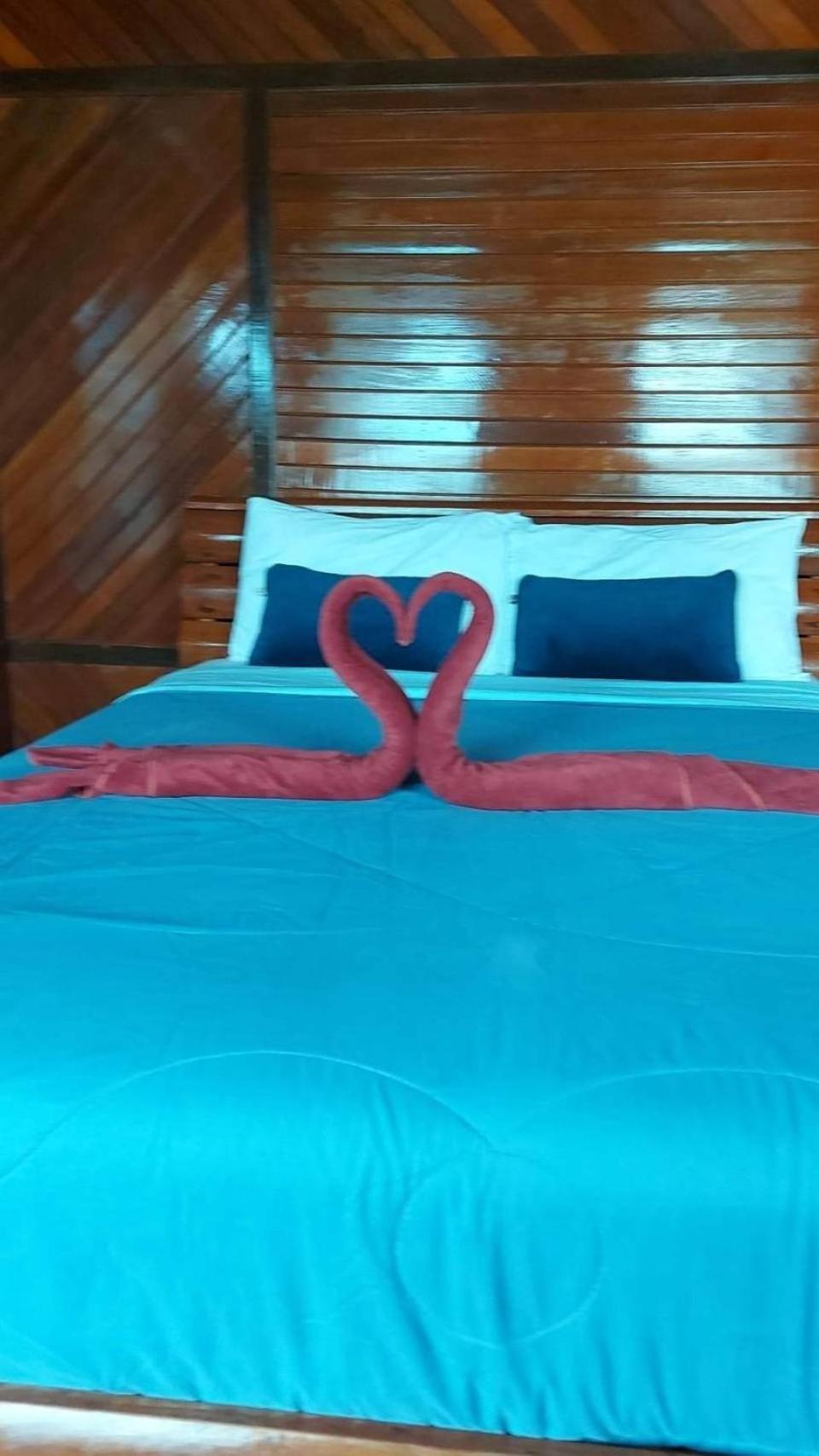 Phi Phi Sand Sea View Resort Экстерьер фото