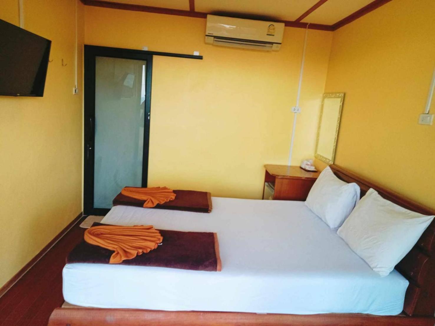 Phi Phi Sand Sea View Resort Экстерьер фото