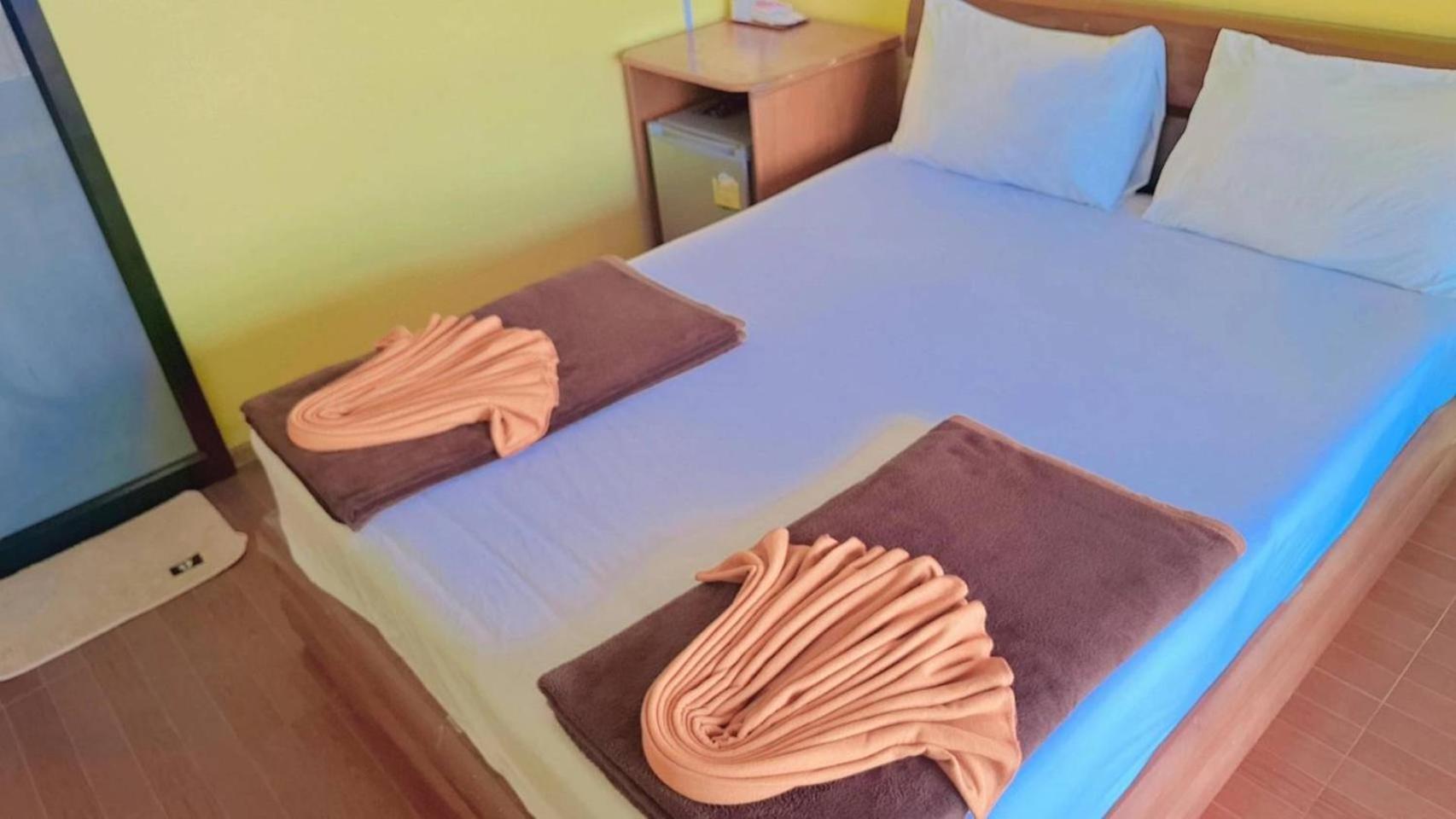 Phi Phi Sand Sea View Resort Экстерьер фото